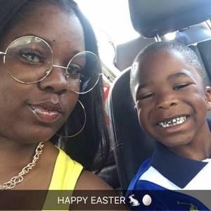 Meet your Posher, Talia